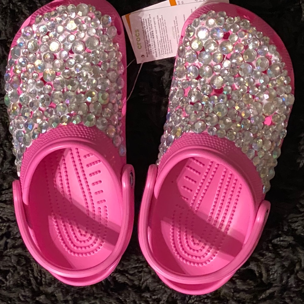crocs - Picture 2 of 4
